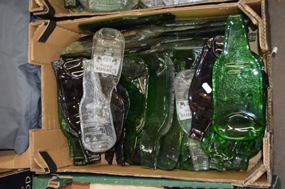 Lot 802 - ONE BOX HEAT FLATTENED GLASS BOTTLES