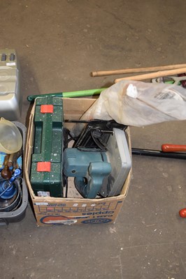 Lot 819 - BOSCH ELECTRIC DRILL AND A BLACK & DECKER...