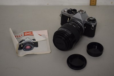 Lot 63 - A Pentax ME Super camera with lens