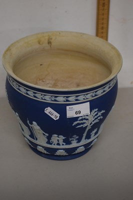 Lot 69 - A Wedgwood blue jasper ware jardiniere