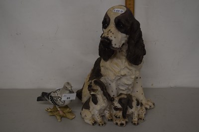 Lot 85 - A resin model of Spaniels together with a...