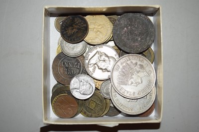 Lot 101 - Box of assorted world coinage