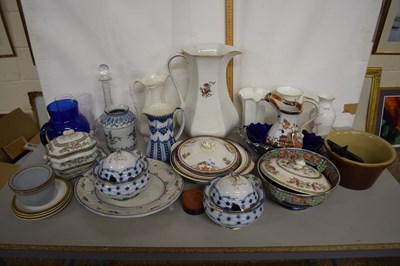 Lot 192 - Large Mixed Lot: Various vases, jugs, dinner...