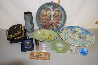 Lot 193 - Mixed Lot: A Wimborne Pottery charger...