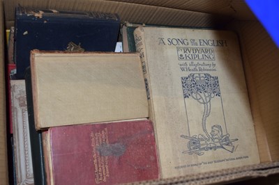 Lot 640 - Assorted books