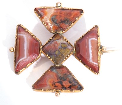 Lot 188 - Antique Maltese cross brooch, the yellow metal...