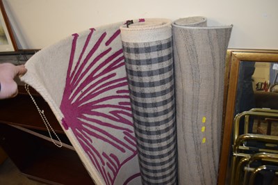 Lot 744 - Modern carpet (2)