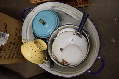 Lot 778 - Mixed Lot: Enamel kitchen ware