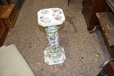 Lot 375 - Porcelain jardiniere stand