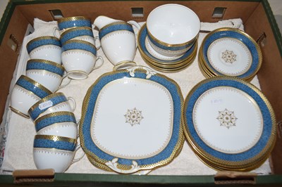 Lot 1 - Quantity of Jackson & Gosling gilt rimmed tea...