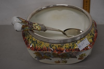 Lot 39 - A Doulton Burslem salad bowl with tongs