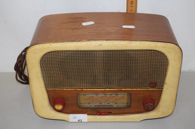 Lot 43 - A vintage Pye radio