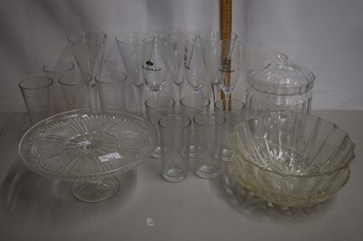 Lot 111 - Mixed Lot: Various drinking glasses, glass...