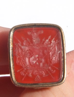 Lot 286 - Mixed Lot: Victorian seal with a carnelian...