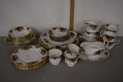 Lot 1 - Quantity of Royal Albert Old Country Rose tea...