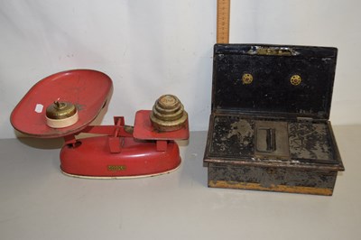 Lot 29 - Vintage scales and weights, cash tin and a...