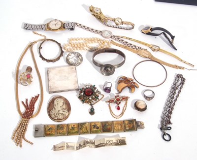 Lot 309 - Mixed Lot: to include a silver hinged bracelet,...