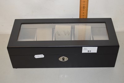 Lot 91 - Watch display case