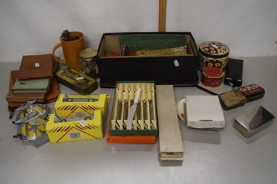 Lot 113 - Mixed Lot: Child's model castle, vintage AA...