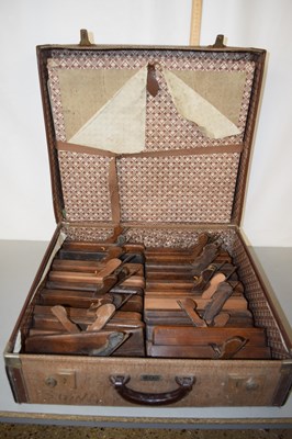 Lot 133 - A case of wood working planes