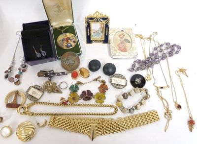 Lot 340 - Box of costume jewellery to include necklaces,...