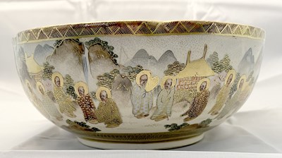 Lot 253 - A Satsuma vase of lobed shape decorated to the...