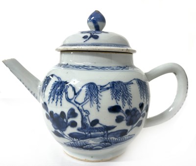 Lot 255 - An 18th Century Chinese Export teapot and...