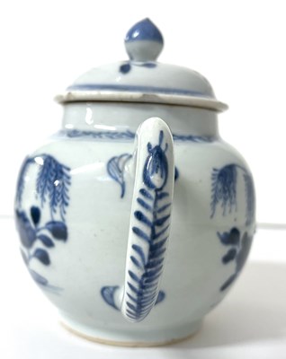Lot 255 - An 18th Century Chinese Export teapot and...