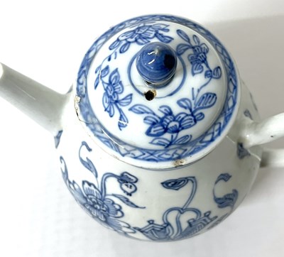 Lot 256 - A further 18th Century Chinese Export...