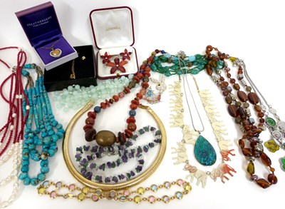 Lot 349 - Box of costume jewellery to include modern...