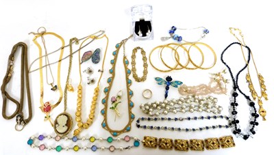 Lot 350 - Large quantity of costume jewellery to include...