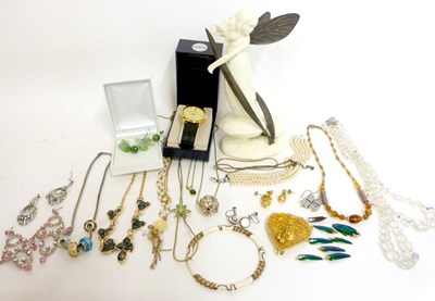 Lot 351 - Quantity of costume jewellery to include...