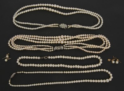 Lot 245 - A quantity of cultured pearls: to include two...