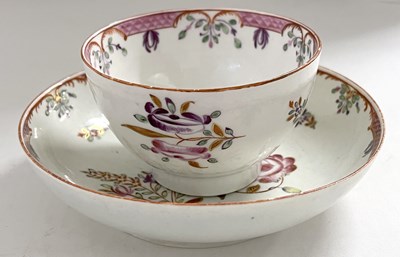 Lot 391 - A Worcester porcelain tea bowl and saucer...