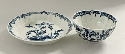 Lot 448 - An 18th Century Worcester porcelain tea bowl...