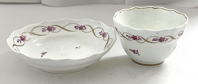 Lot 455 - A late 18th Century Lowestoft porcelain tea...