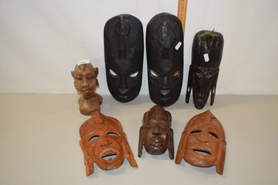 Lot 174 - Mixed Lot: Various small wall masks