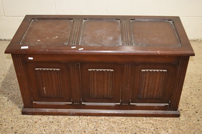 Lot 293 - A 20th Century dark oak blanket box