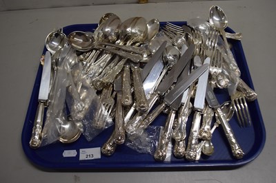 Lot 213 - Tray of silver plated Kings pattern cutlery