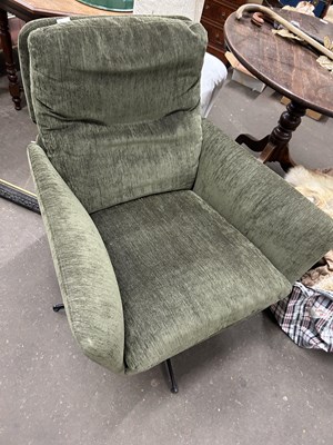 Lot 647 - A modern Sits revolving armchair