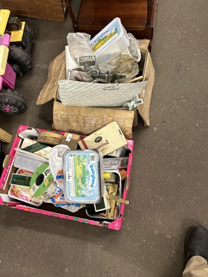 Lot 677 - Mixed Lot: Various garage clearance items