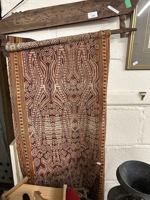 Lot 585 - An African textile wall hanging