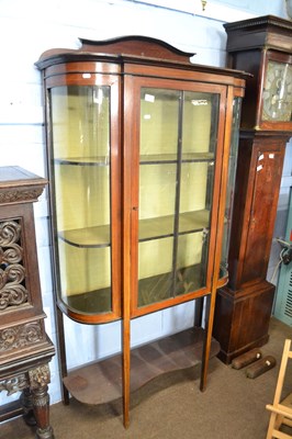 Lot 552 - An Edwardian mahogany and line inlaid display...