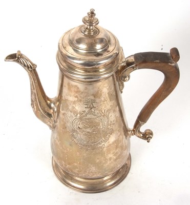 Lot 16 - A Georgian silver coffee pot, the tapering...