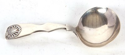 Lot 130 - A George III silver fiddle and shell pattern...