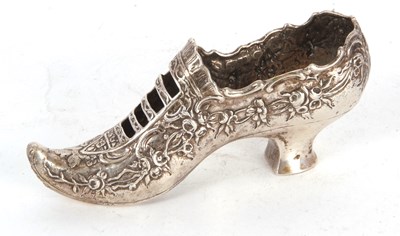 Lot 133 - A late Victorian solid silver shoe (pin...