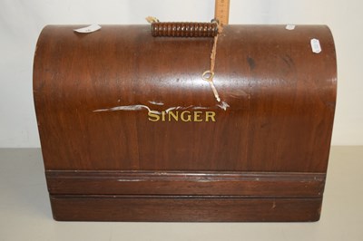 Lot 16 - A vintage Singer sewing machine