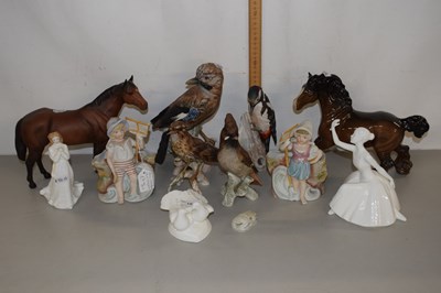 Lot 187 - Mixed Lot: Various ornaments to include a...