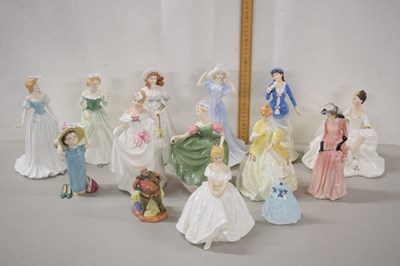 Lot 195 - A collection of Royal Doulton figurines to...