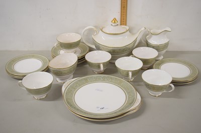 Lot 197 - A quantity of Royal Doulton English...